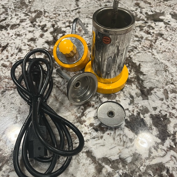 Small Italian Espresso Coffee Machine VELOX FERRARA - Picture 5 of 6